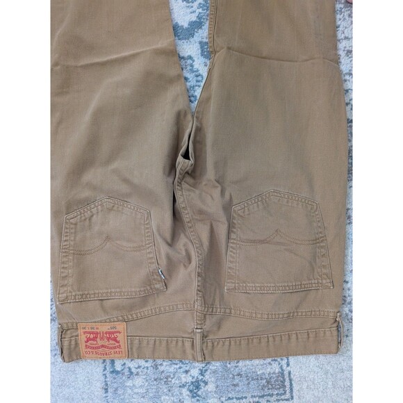 Levi's 505 Regular Fit Medium Wash Beige Men's (Size: 36 x 30) Tan Khakis - Picture 9 of 14